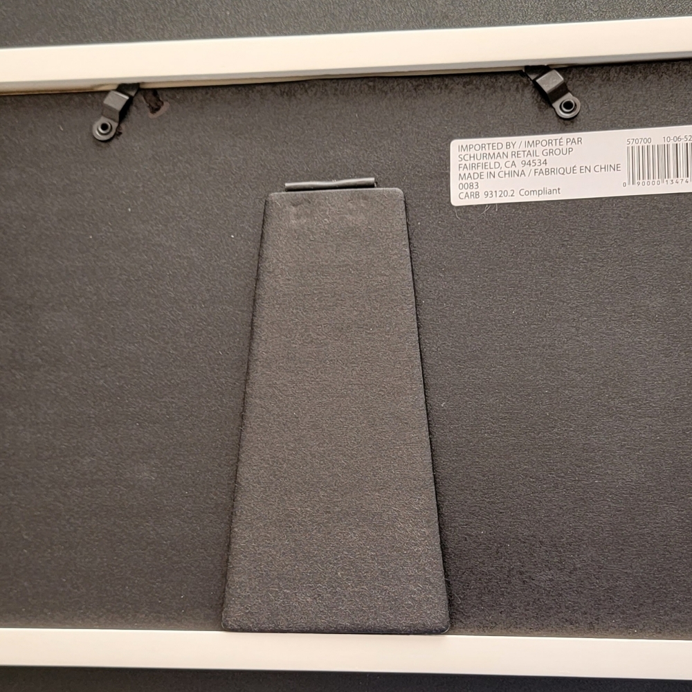 Shadow Box - New with Original Box - Picture 5 of 5